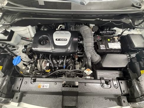 Used 2018 Kia Soul ! w/ Tech Package FWD image 9