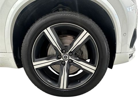 Used 2017 Volvo XC90 T6 R-Design w/ Vision Package image 9