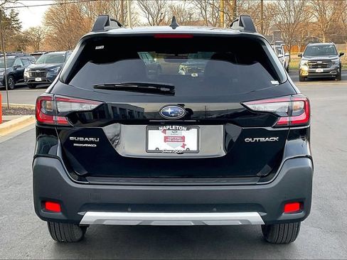 Certified 2025 Subaru Outback Limited AWD/4WD image 4