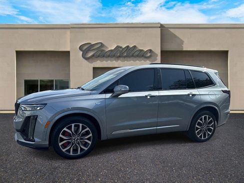 Certified 2024 Cadillac XT6 Sport w/ Platinum Package AWD/4WD image 6