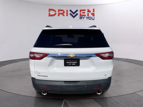 Used 2020 Chevrolet Traverse LT image 5