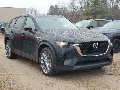New 2026 MAZDA CX-90 Plug-In Hybrid w/ Preferred AWD/4WD image 4