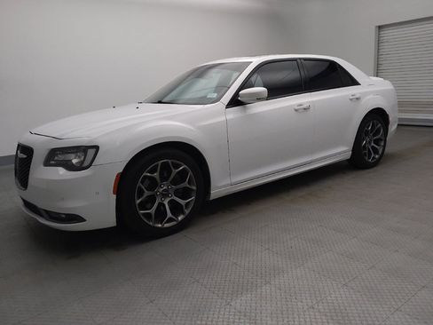 Used 2015 Chrysler 300 S w/ 300S Premium Group RWD image 2