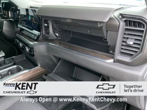 Used 2023 Chevrolet Silverado 1500 RST w/ Redline Edition image 21