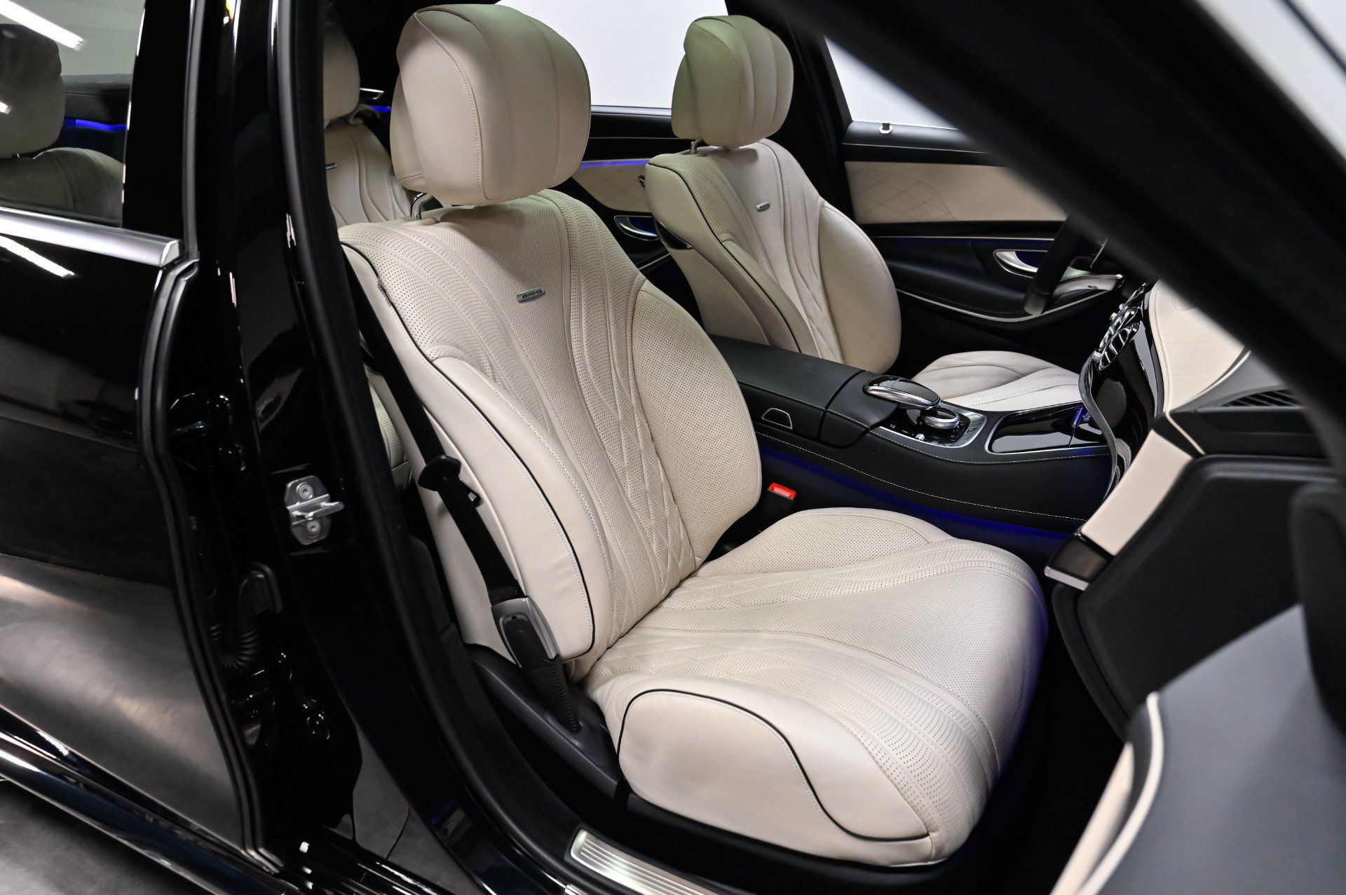 Used 2020 Mercedes-Benz S 63 AMG 4MATIC Sedan image 36