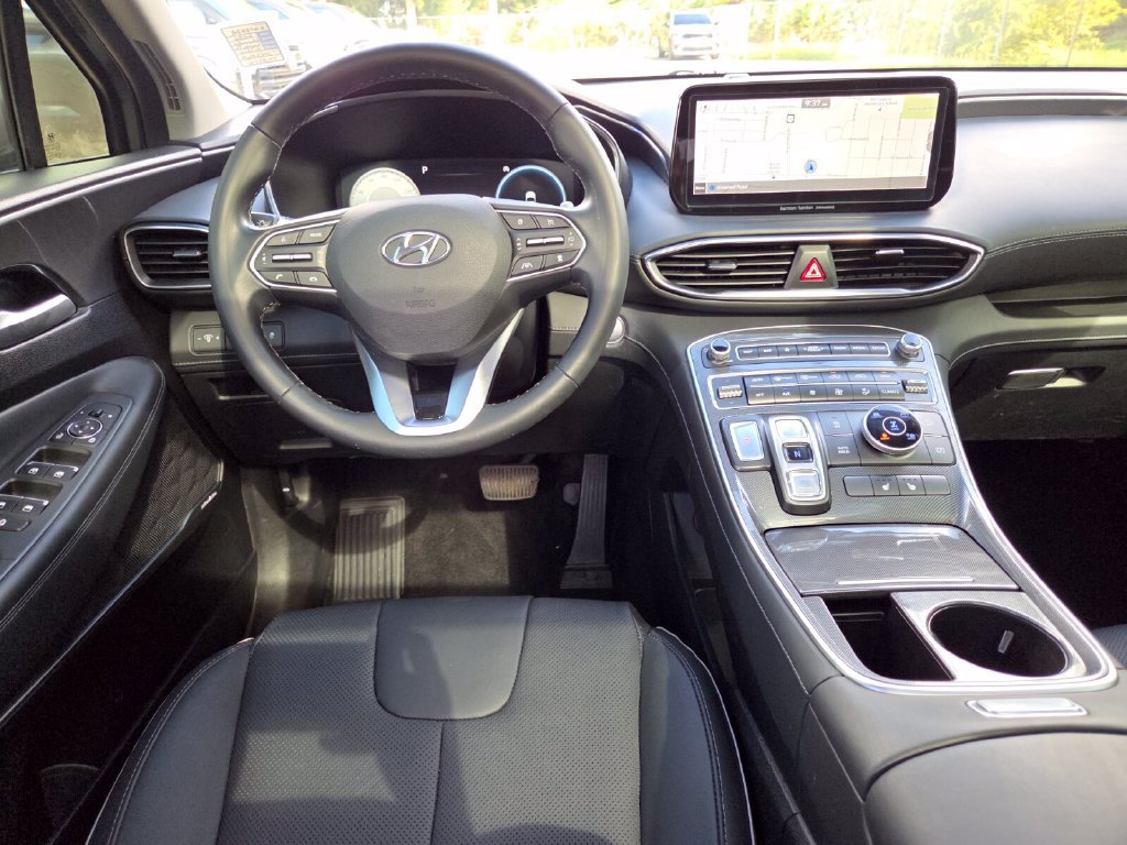 Used 2022 Hyundai Santa Fe SEL w/ Convenience + Premium Package AWD/4WD image 7