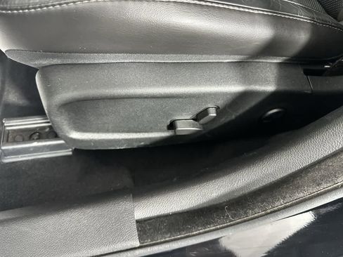 Used 2021 Dodge Charger SXT w/ Leather Interior Group RWD image 21