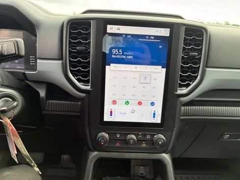 Used 2024 Ford Ranger XL AWD/4WD image 10