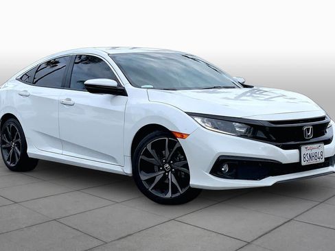 Used 2020 Honda Civic Sport image 2
