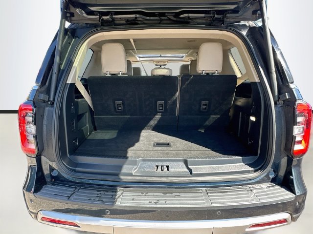 Used 2022 Ford Expedition Limited AWD/4WD image 29