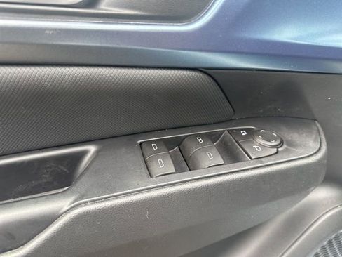 New 2026 Chevrolet Equinox EV LT image 13