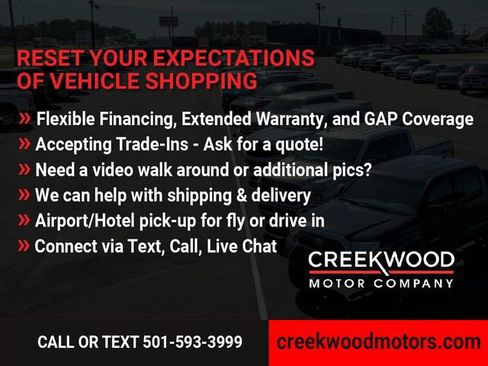 Used 2025 GMC Yukon Denali Ultimate AWD/4WD image 19