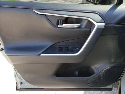 Used 2020 Toyota RAV4 TRD Off-Road image 9