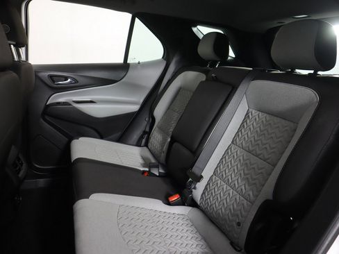 Used 2024 Chevrolet Equinox LS image 29