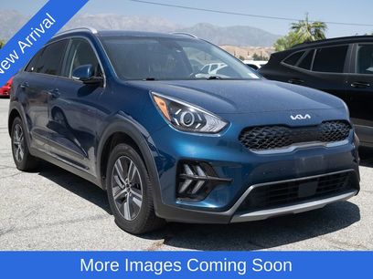 Used 2022 Kia Niro EX