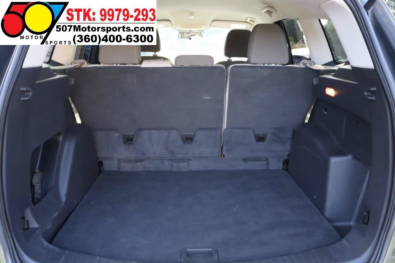 Used 2013 Ford Escape SE w/ Class II Trailer Tow Pkg AWD/4WD image 17