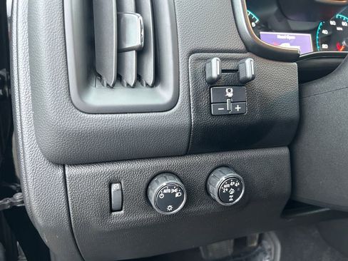 Used 2020 Chevrolet Colorado ZR2 image 21
