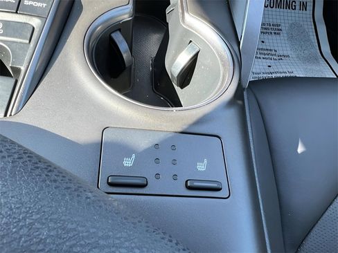 Used 2023 Toyota Camry XSE image 17