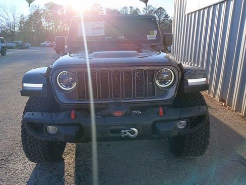 New 2026 Jeep Wrangler Unlimited Rubicon AWD/4WD image 15