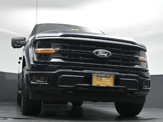 Certified 2024 Ford F150 XLT w/ Equipment Group 302A MID AWD/4WD image 38