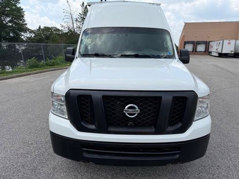 Used 2018 Nissan NV 2500 SV RWD image 34