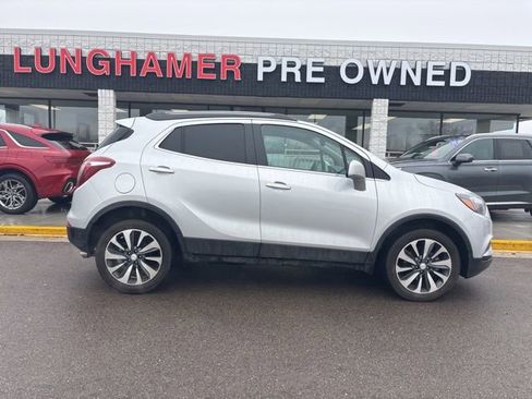 Used 2022 Buick Encore Preferred w/ Safety Package image 5