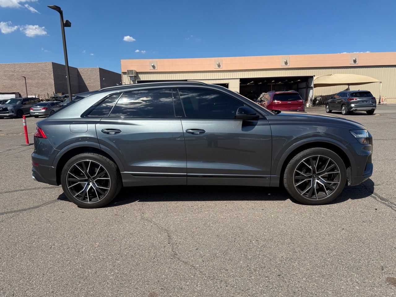 Used 2021 Audi SQ8 Prestige AWD/4WD image 4
