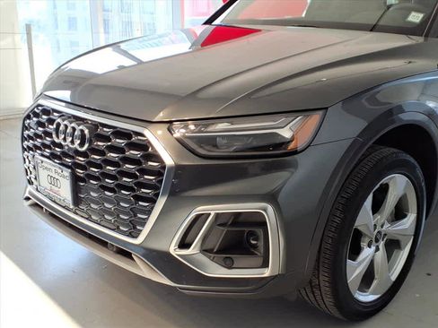 Certified 2024 Audi Q5 2.0T Premium Plus image 7