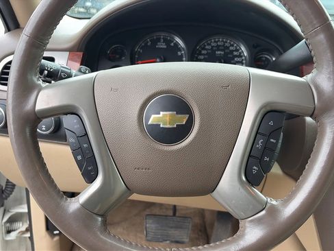 Used 2014 Chevrolet Tahoe LTZ image 13