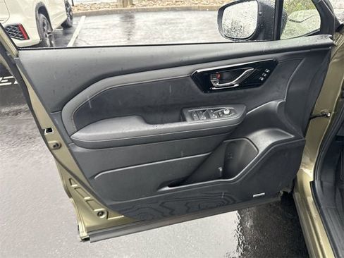 New 2025 Subaru Forester Touring image 71