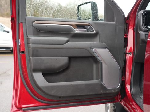Used 2025 Chevrolet Silverado 3500 High Country w/ High Country Premium Package AWD/4WD image 15