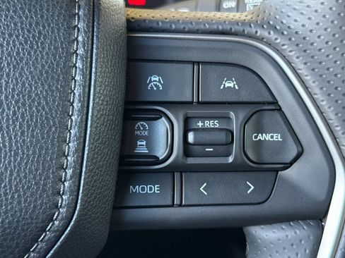 New 2026 Toyota 4Runner SR5 image 28