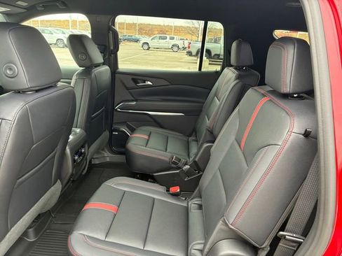 New 2026 Chevrolet Traverse RS image 17