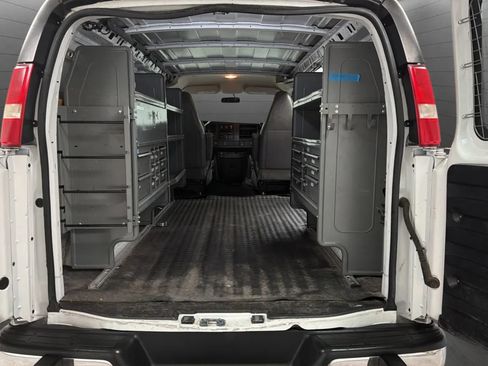 Used 2019 Chevrolet Express 2500 w/ Driver Convenience Package RWD image 16