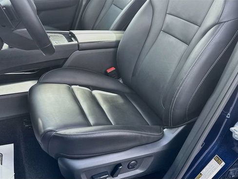 Used 2026 Nissan Rogue SL FWD image 19