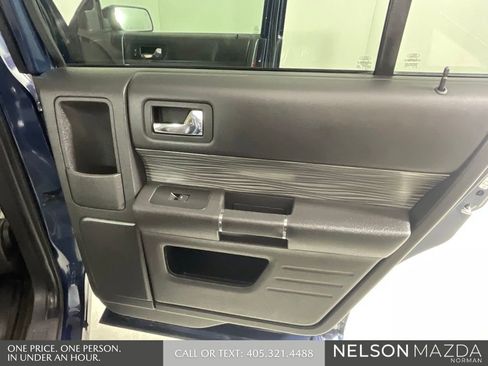 Used 2017 Ford Flex SEL w/ Equipment Group 202A FWD image 22