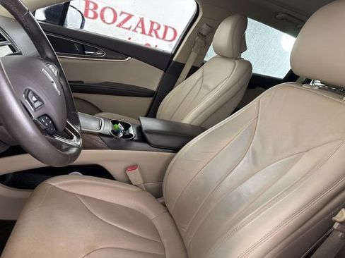 Used 2017 Lincoln MKX Reserve image 11