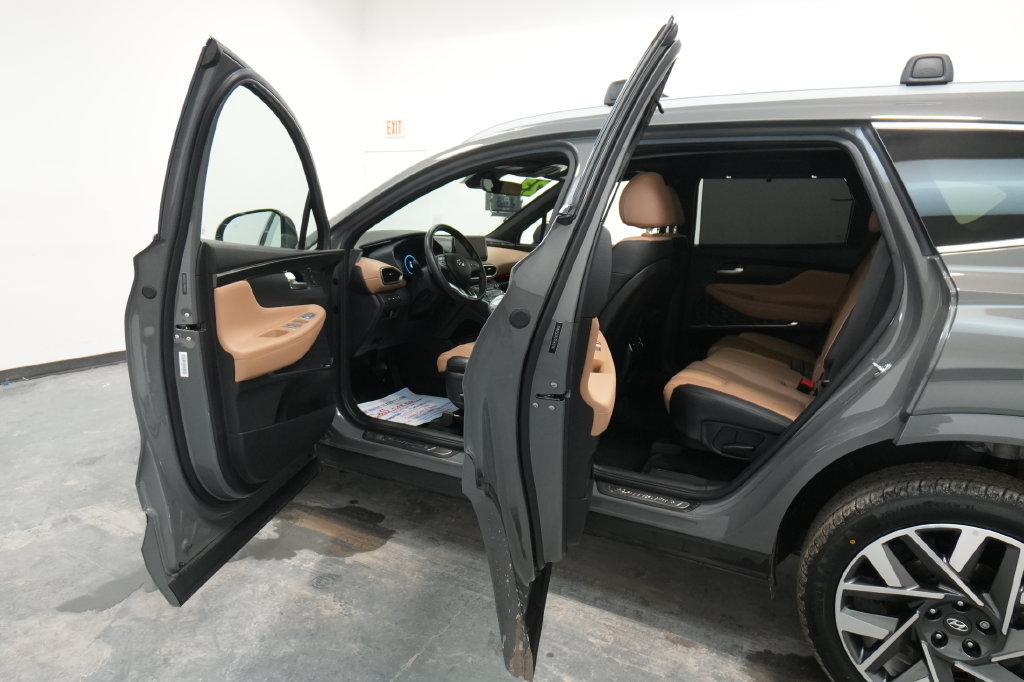 Used 2023 Hyundai Santa Fe Calligraphy AWD/4WD image 33