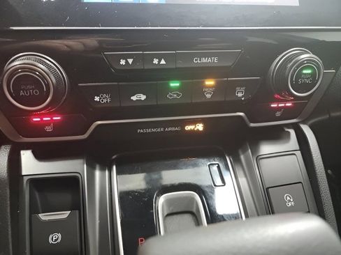 Certified 2021 Honda CR-V Special Edition image 32