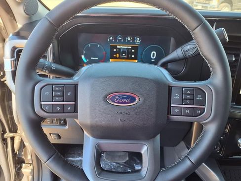 New 2026 Ford F250 Lariat w/ FX4 Off-Road Package image 18