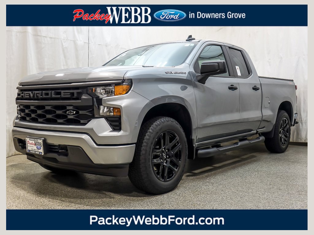 Used 2025 Chevrolet Silverado 1500 Custom w/ Turbomax Blackout Package AWD/4WD image 1