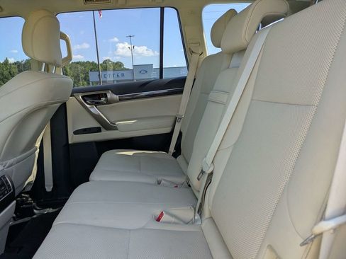 Used 2020 Lexus GX 460 Premium w/ Premium Package AWD/4WD image 14