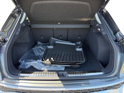 New 2026 Audi Q3 quattro 2.0T AWD/4WD image 17