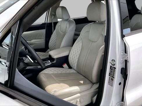Used 2023 Kia Sorento SX AWD/4WD image 8
