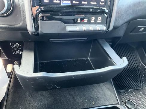 Used 2023 RAM 1500 Big Horn AWD/4WD image 25