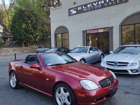 Used 1999 Mercedes-Benz SLK 230 image 1