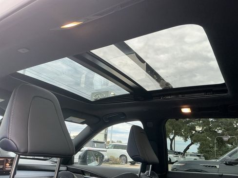 New 2026 INFINITI QX60 Sport w/ Dark Cargo Package image 32