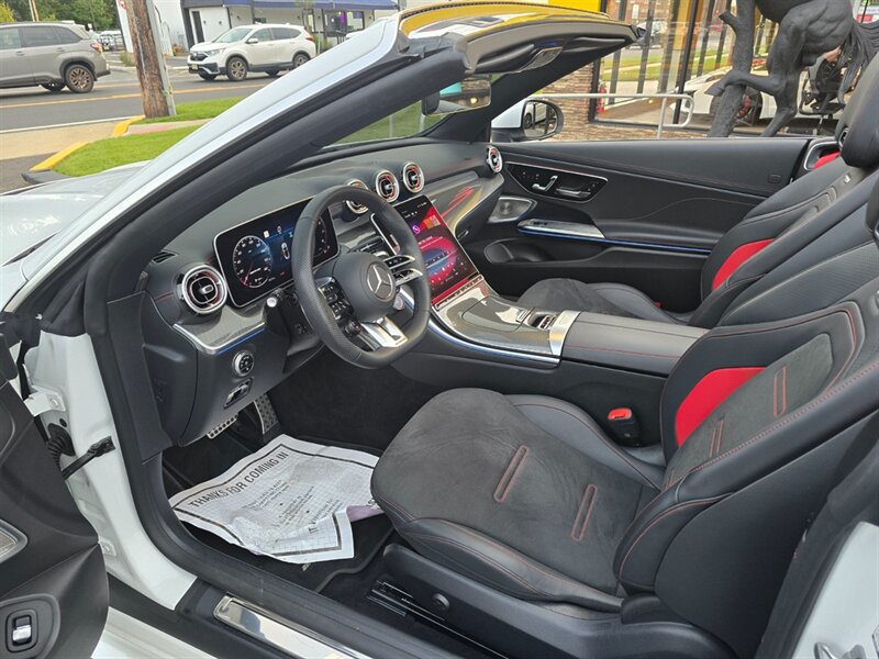 Used 2025 Mercedes-Benz CLE 53 AMG 4MATIC Cabriolet image 16