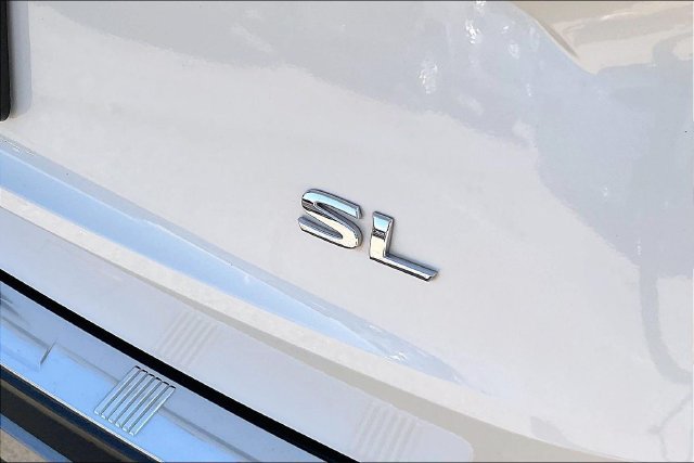 Used 2022 Nissan Rogue SL w/ SL Premium Package FWD image 8