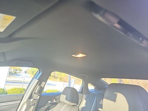 Used 2019 Honda Civic Sport image 20